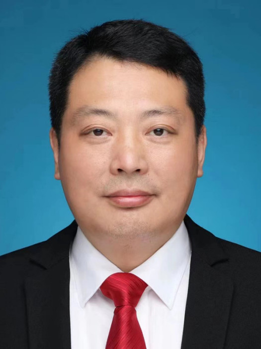 黃俊(安徽省合肥市廬江縣委常委、湯池鎮黨委書記) 黃俊(安徽省合肥市廬江縣委常委、湯池鎮黨委書記)