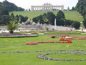 申布倫宮殿和花園
