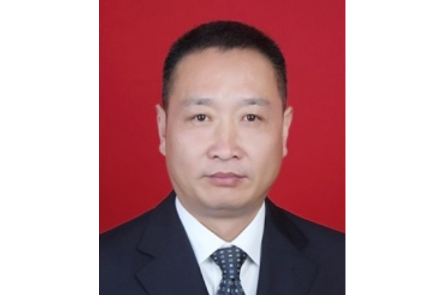 張煒(漯河市人民代表大會常務委員會秘書長) 張煒(漯河市人民代表大會常務委員會秘書長)