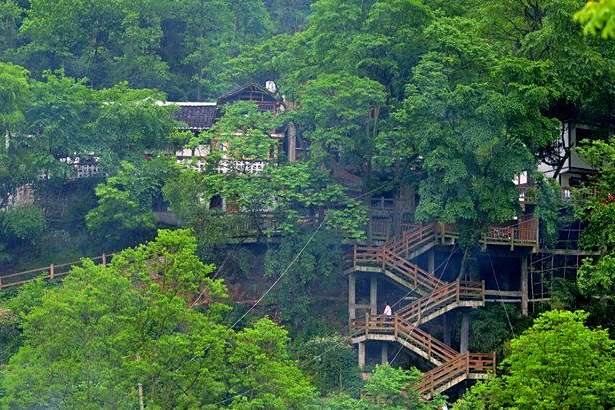 黑白寨村
