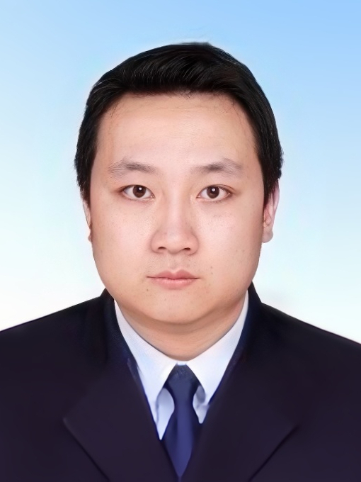 呂軍(內蒙古自治區包頭市東河區政府黨組成員、副區長,區公安分局黨委書記、局長、督察長、二級高級警長) 呂軍(內蒙古自治區包頭市東河區政府黨組成員、副區長,區公安分局黨委書記、局長、督察長、二級高級警長)