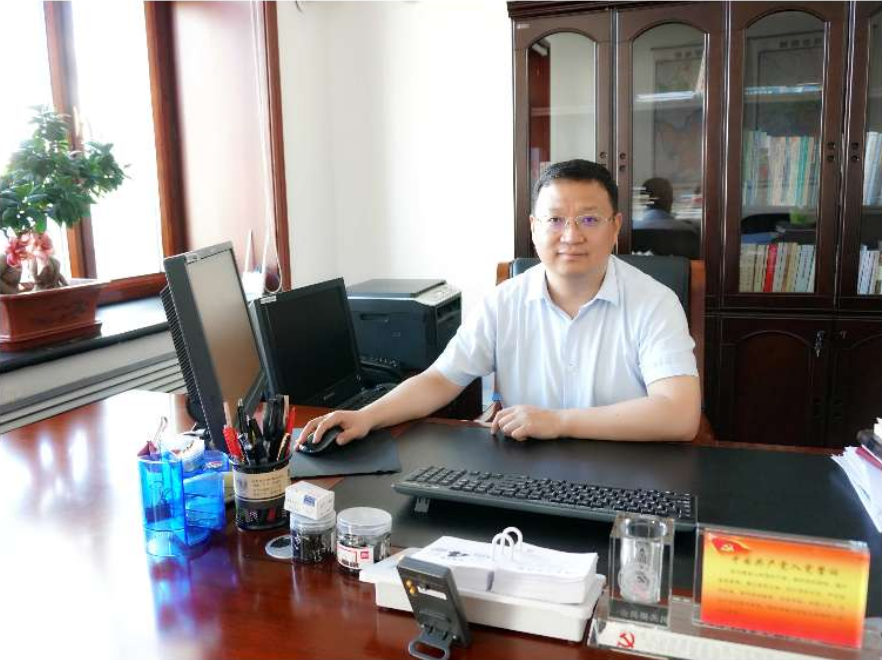 趙黎明(黑龍江省氣象局黨組成員、紀檢組長) 趙黎明(黑龍江省氣象局黨組成員、紀檢組長)