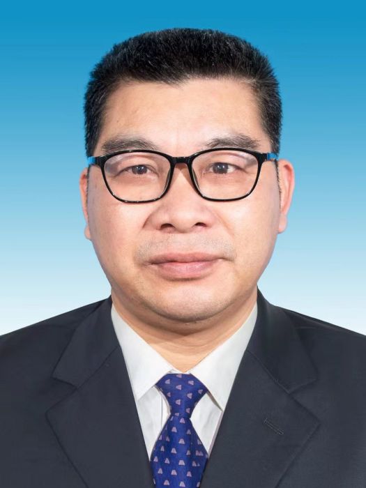 劉志常(湖南省湘鄉市統計局黨組成員、副局長) 劉志常(湖南省湘鄉市統計局黨組成員、副局長)