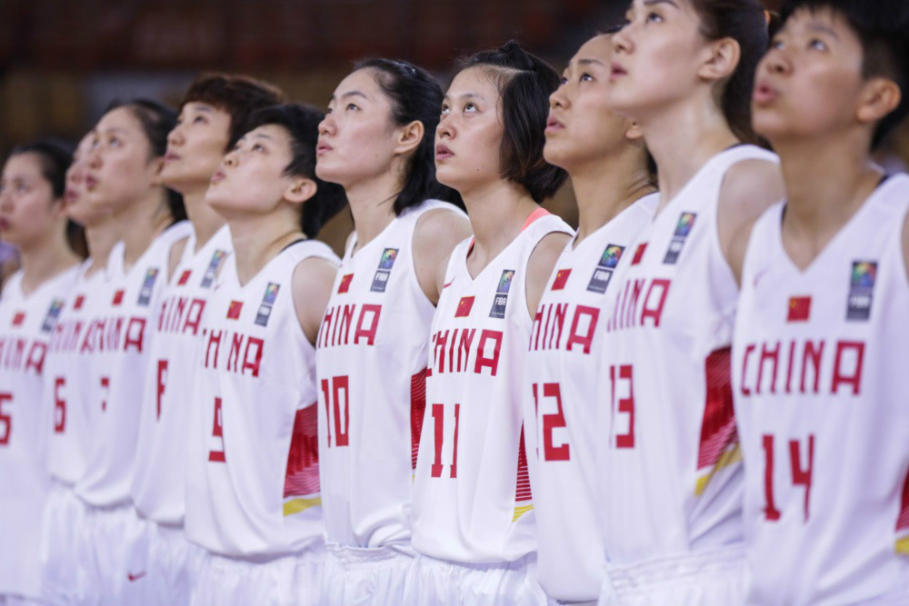 中國女籃賽前唱國歌