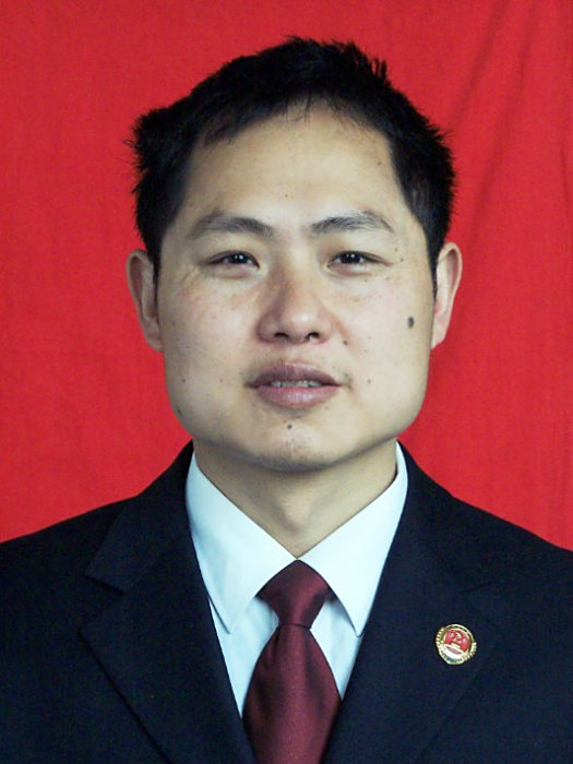 陳騰飛(四川省人民檢察院職務犯罪預防處副處長) 陳騰飛(四川省人民檢察院職務犯罪預防處副處長)