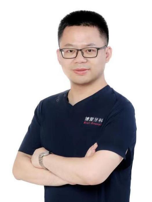 黃晶(漢壽博又愛口腔診所醫生) 黃晶(漢壽博又愛口腔診所醫生)