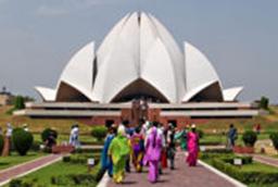 印度的巴哈伊靈曦堂每年吸引400萬來訪者