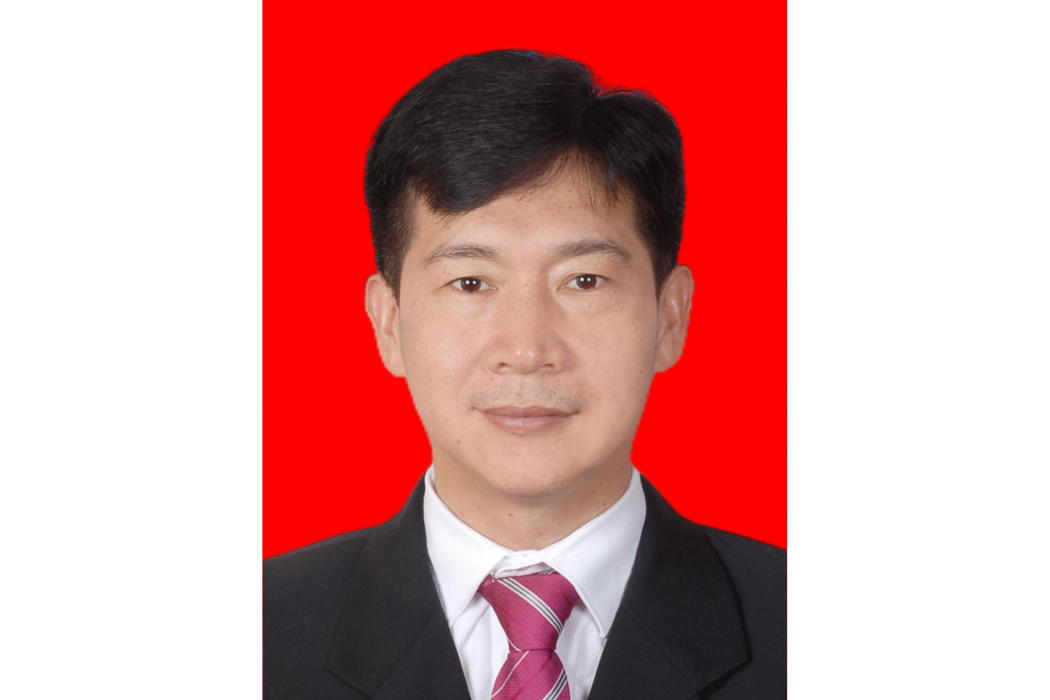 王猛(廣東省汕頭市金平區委常委,區政府黨組成員、副區長) 王猛(廣東省汕頭市金平區委常委,區政府黨組成員、副區長)