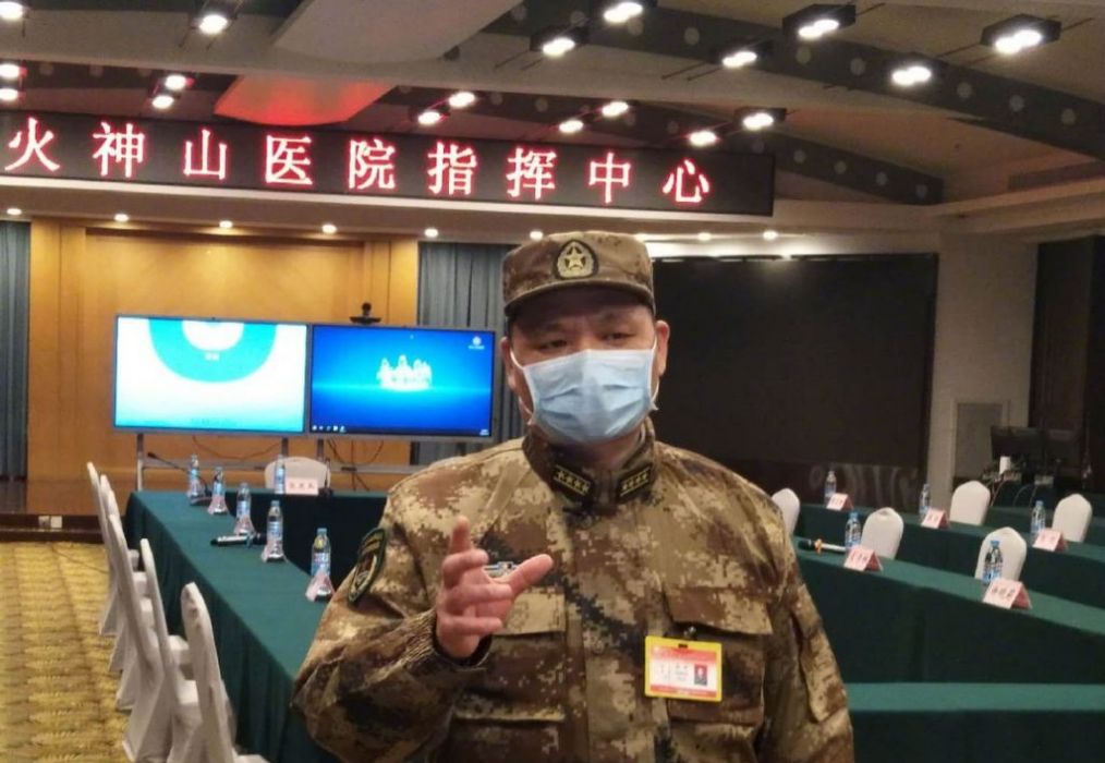 陸輝(武漢火神山醫院新聞發言人、醫務部主任) 陸輝(武漢火神山醫院新聞發言人、醫務部主任)