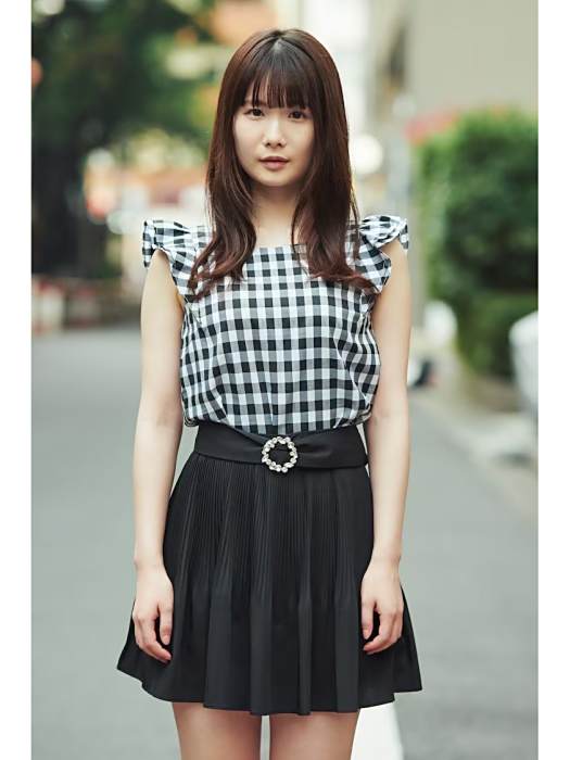 雨貝夏希 雨貝夏希