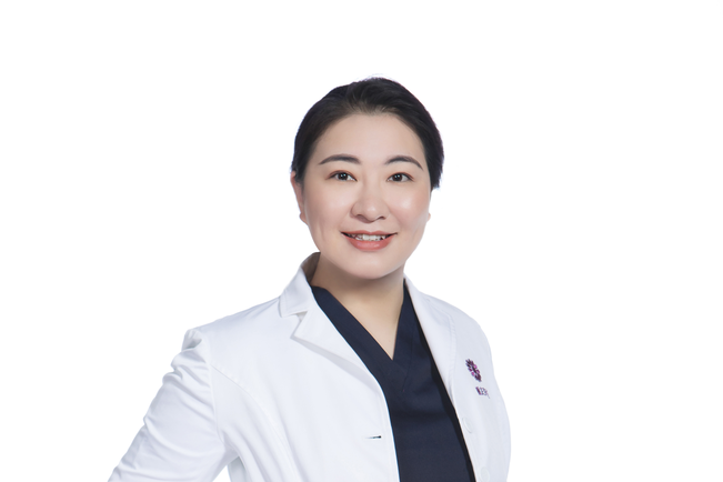楊麗萍(重慶華美整形外科醫院醫生) 楊麗萍(重慶華美整形外科醫院醫生)