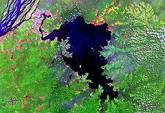 通巴湖的衛星圖片