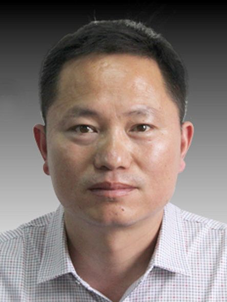 蔣忠輝(安徽省宿州市碭山縣教育工委委員、教育局副局長) 蔣忠輝(安徽省宿州市碭山縣教育工委委員、教育局副局長)