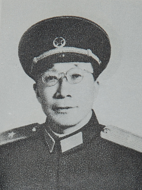 張子明(撫順美術家協會名譽主席) 張子明(撫順美術家協會名譽主席)