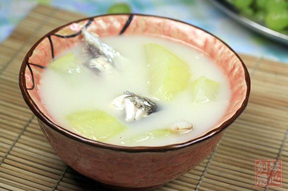 木瓜牛奶魚頭湯