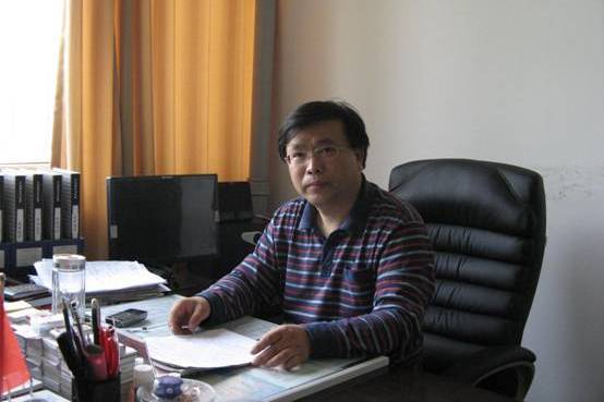 朱永法(浙江農林大學教授) 朱永法(浙江農林大學教授)