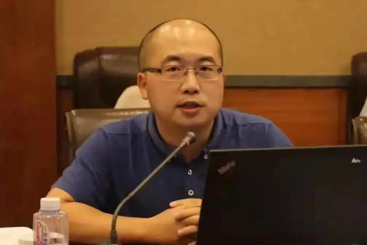 鄭磊(浙江大學光華法學院副教授) 鄭磊(浙江大學光華法學院副教授)