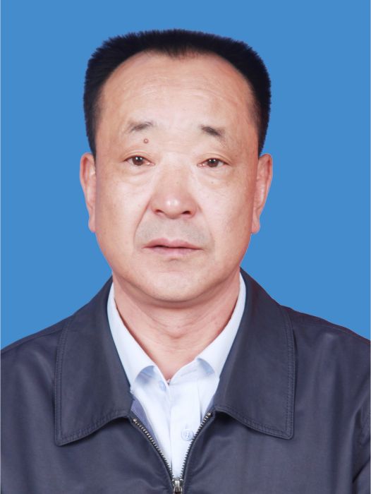 馬軍(青海省柴達木循環經濟試驗區黨工委副書記、工作部部長) 馬軍(青海省柴達木循環經濟試驗區黨工委副書記、工作部部長)