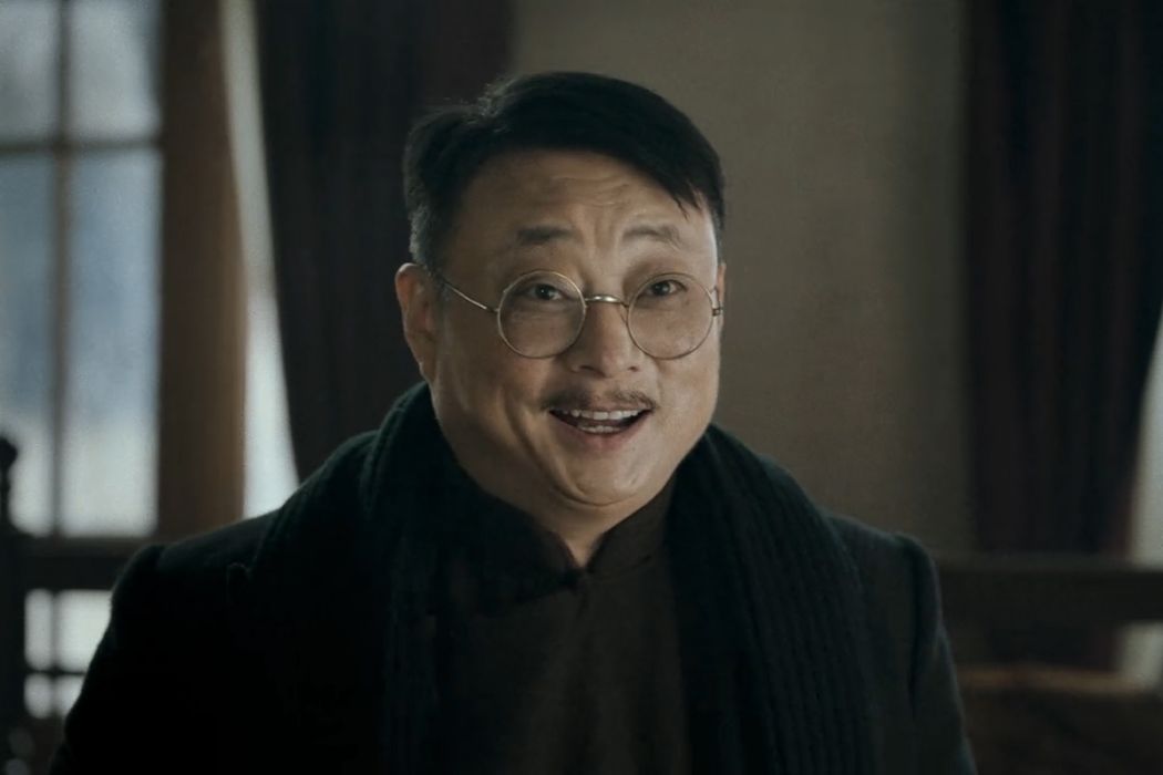 湯哲(戰爭動作片《鐵道英雄》中的角色) 湯哲(戰爭動作片《鐵道英雄》中的角色)
