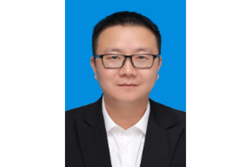 林森(湖南省岳陽市華容縣操軍鎮黨委副書記、鎮長) 林森(湖南省岳陽市華容縣操軍鎮黨委副書記、鎮長)