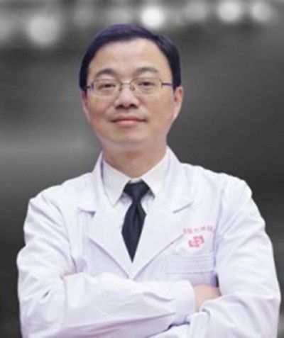 陳志鵬(武漢中翰整形外科醫院外科醫師) 陳志鵬(武漢中翰整形外科醫院外科醫師)