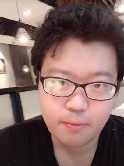 李墨石 李墨石