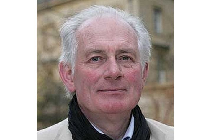 Dan Cruickshank Dan Cruickshank