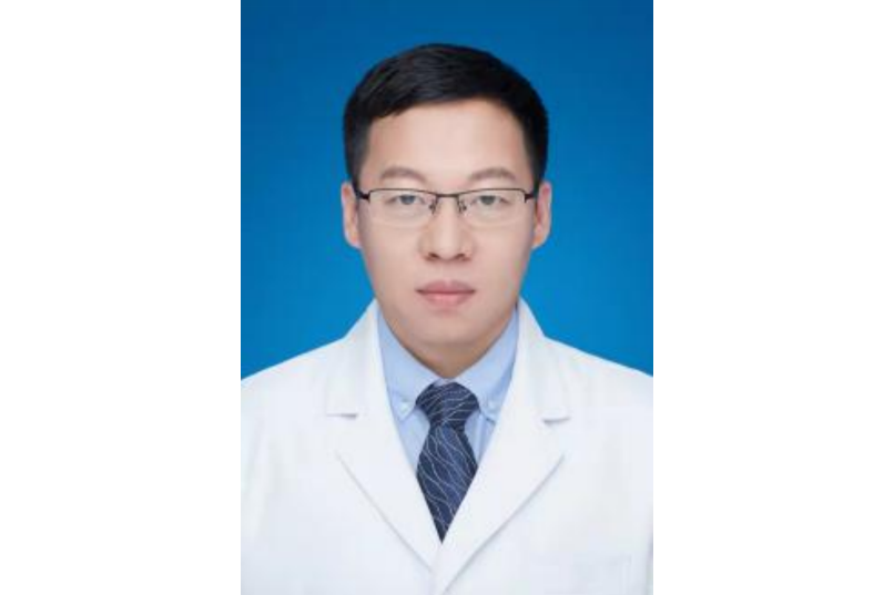 吳興全(長春中醫藥大學附屬醫院推拿科主任醫師) 吳興全(長春中醫藥大學附屬醫院推拿科主任醫師)