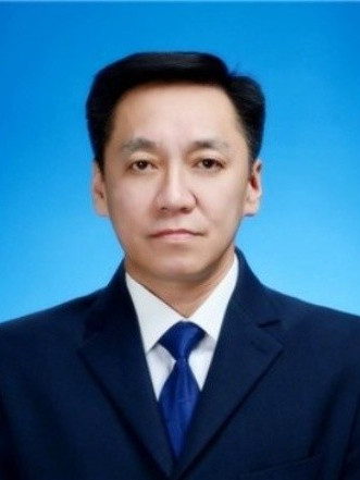 崔俊峰(呼倫貝爾市民政局黨組成員、副局長)