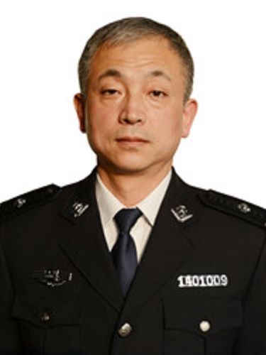 崔恩平 崔恩平