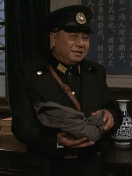 丁輝(諜戰劇《刀出鞘》中的角色)