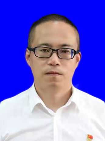 劉禹(湖北省鹹寧市崇陽縣桂花泉鎮黨委委員、紀委書記) 劉禹(湖北省鹹寧市崇陽縣桂花泉鎮黨委委員、紀委書記)