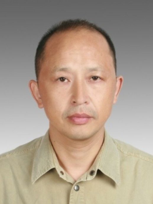 曾春一 曾春一