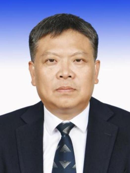 鄭小勇(貴州省遵義市投資促進局正縣級幹部) 鄭小勇(貴州省遵義市投資促進局正縣級幹部)