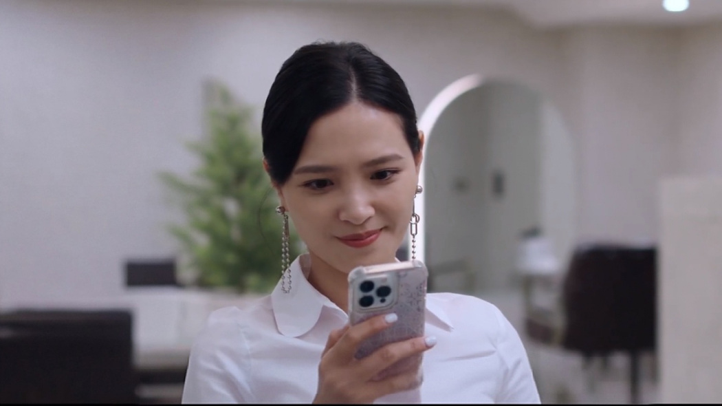 唐宓(電視劇《不如海邊吹吹風》中的角色) 唐宓(電視劇《不如海邊吹吹風》中的角色)