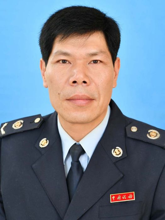 黃平(國家稅務總局浦北縣稅務局黨委書記、局長) 黃平(國家稅務總局浦北縣稅務局黨委書記、局長)