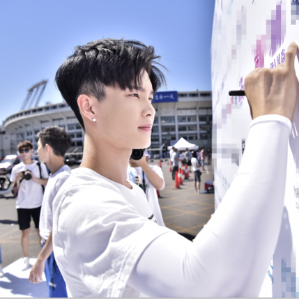 周彥辰(中國內地影視男演員、歌手) 周彥辰(中國內地影視男演員、歌手)