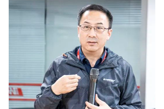 高岩(聞泰科技董事) 高岩(聞泰科技董事)