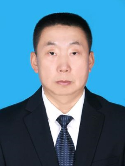 王瑞斌(黑龍江省大興安嶺地區新林區人大常委會副主任) 王瑞斌(黑龍江省大興安嶺地區新林區人大常委會副主任)