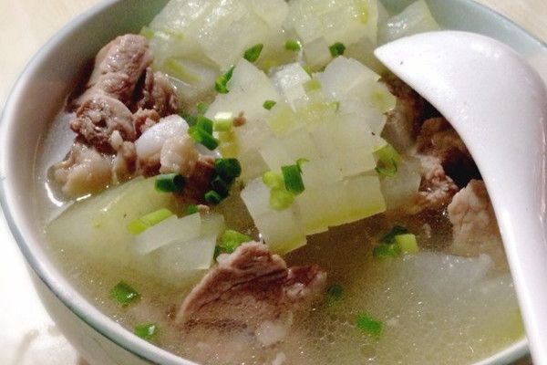 榨菜排骨湯