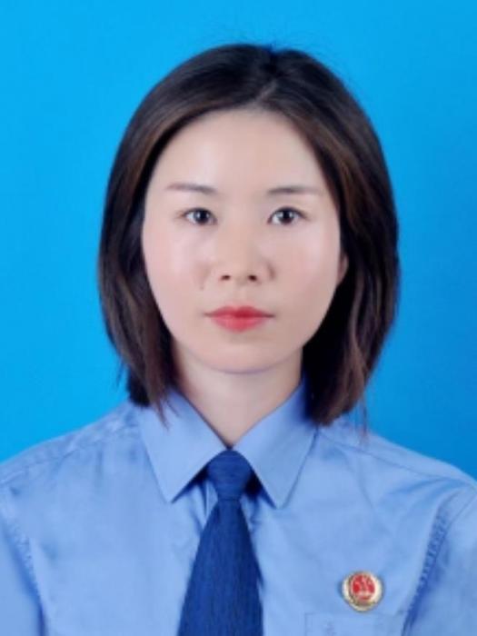 余敏(江西省九江市都昌縣人民檢察院黨組成員、檢委會專職委員) 余敏(江西省九江市都昌縣人民檢察院黨組成員、檢委會專職委員)