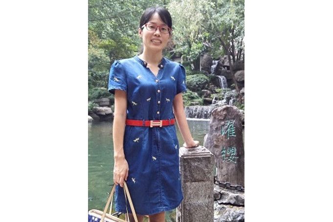 金春花(華南師範大學數學科學學院教授) 金春花(華南師範大學數學科學學院教授)