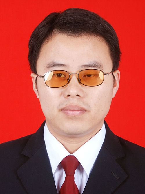 楊秀文(貴州省銅仁市松桃苗族自治縣審計局黨組成員、副局長) 楊秀文(貴州省銅仁市松桃苗族自治縣審計局黨組成員、副局長)