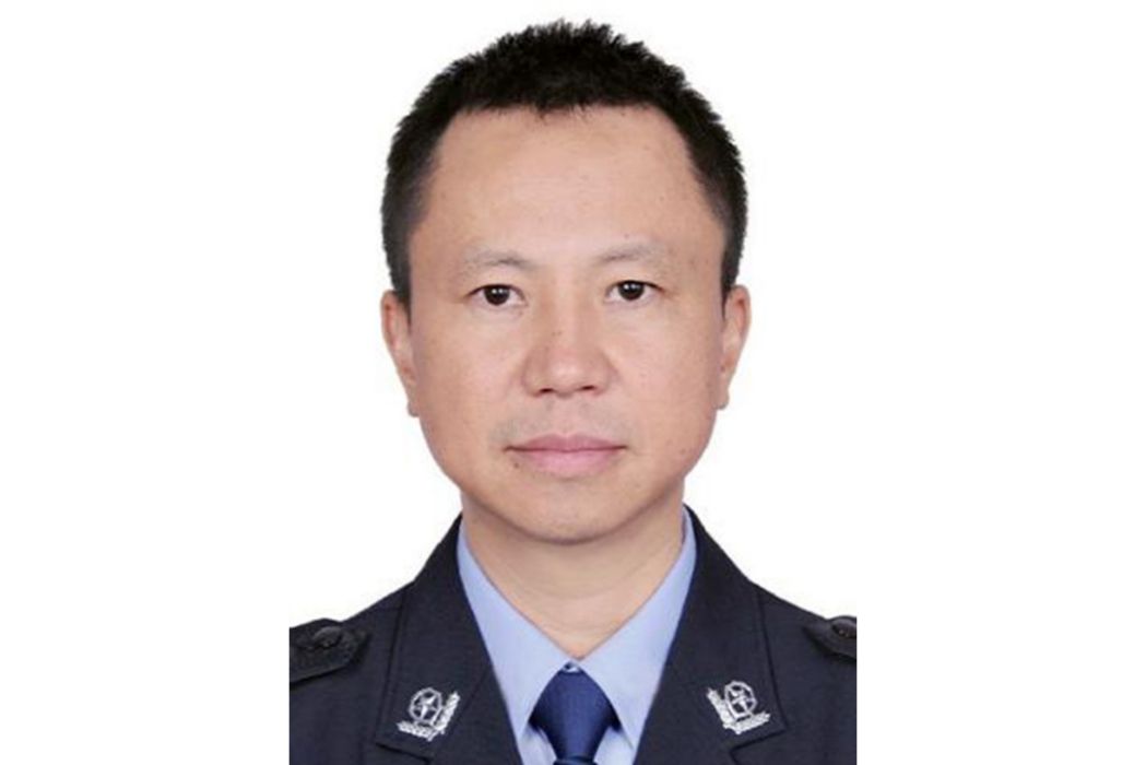 毛軍(廣西北海市人民政府副市長、黨組成員、市公安局局長、黨委書記、督察長) 毛軍(廣西北海市人民政府副市長、黨組成員、市公安局局長、黨委書記、督察長)