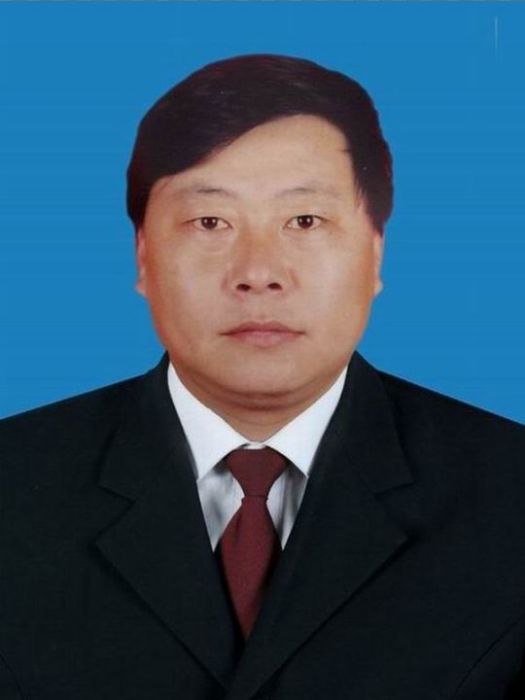 關學軍(黑河市人大常委會農林委員會主任委員) 關學軍(黑河市人大常委會農林委員會主任委員)