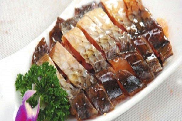 碗裝青魚