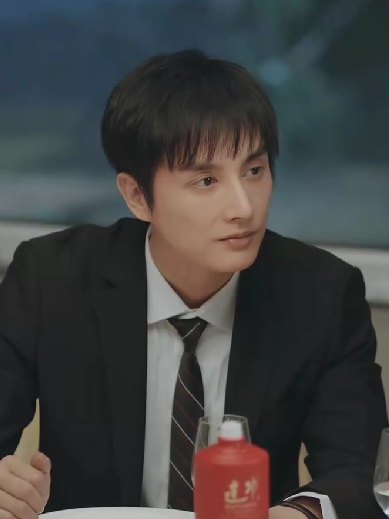 宋曉峰(年代商戰劇《重回1993之縱橫人生》中的角色)