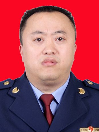 彭勛(貴州省畢節市大方縣市場監督管理局黨組成員、副局長) 彭勛(貴州省畢節市大方縣市場監督管理局黨組成員、副局長)