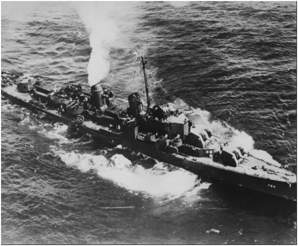 薩姆納級拉菲號驅逐艦DD-724