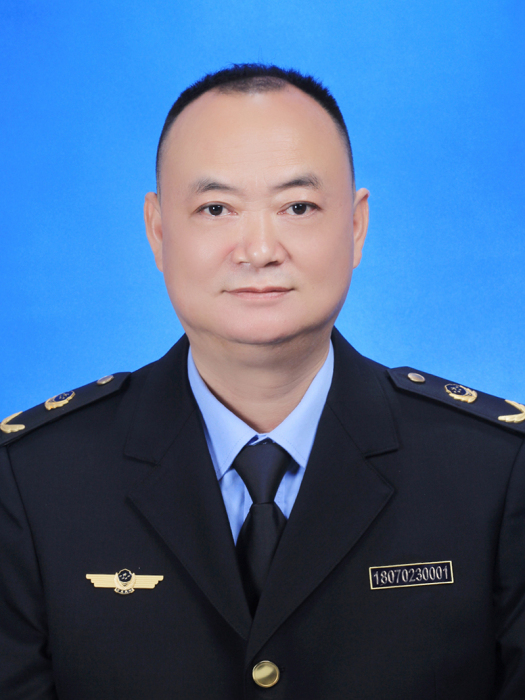 楊俊(湖南省張家界市武陵源區市場監督管理局黨組書記、局長) 楊俊(湖南省張家界市武陵源區市場監督管理局黨組書記、局長)